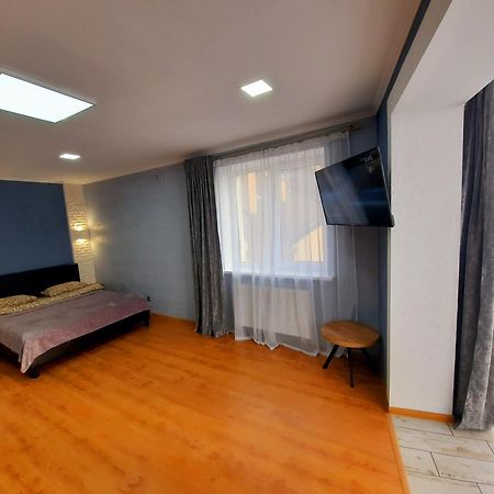 New Luxury Studio Apartment Ivano-Frankivsk Værelse billede