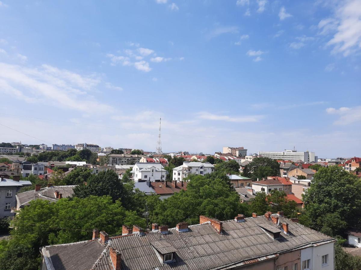 New Luxury Studio Apartment Ivano-Frankivsk Eksteriør billede