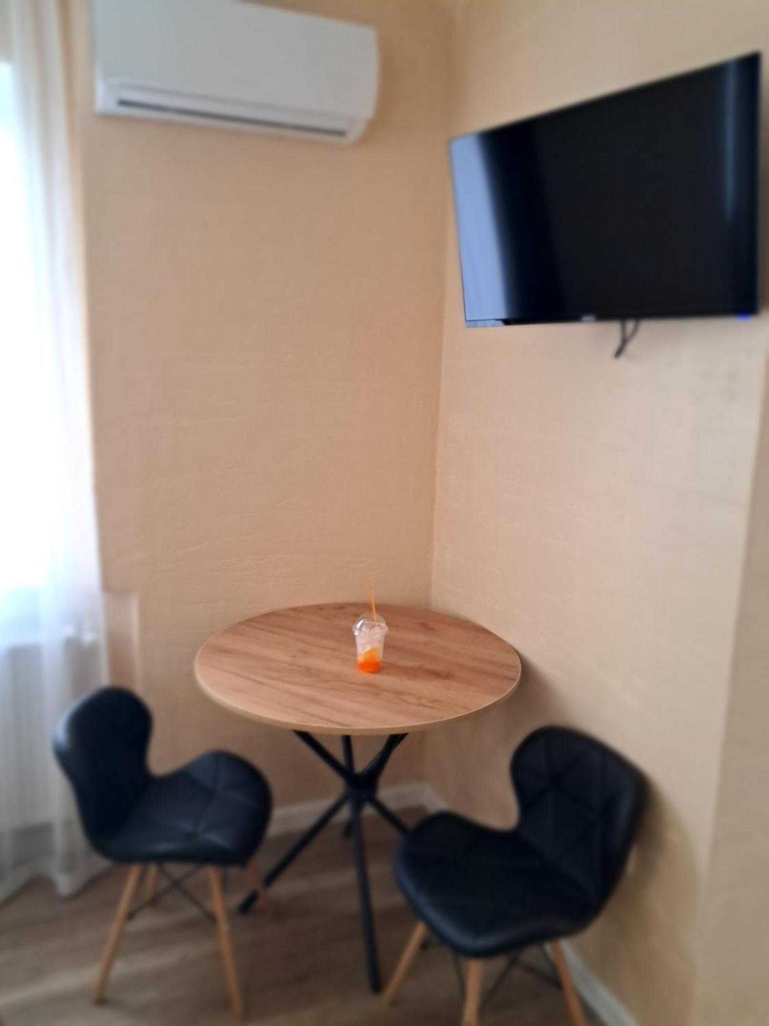 New Luxury Studio Apartment Ivano-Frankivsk Eksteriør billede